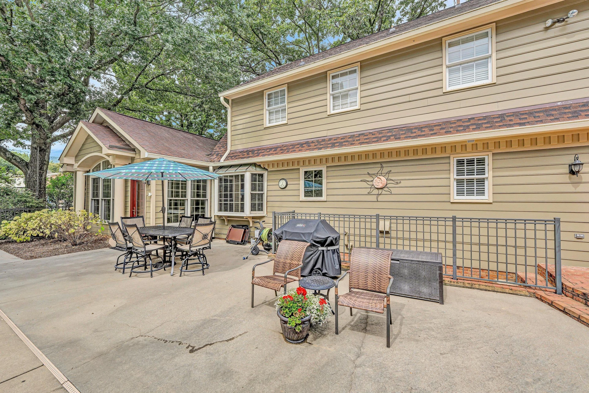 2836 Fairway Forest DR - Photo 72