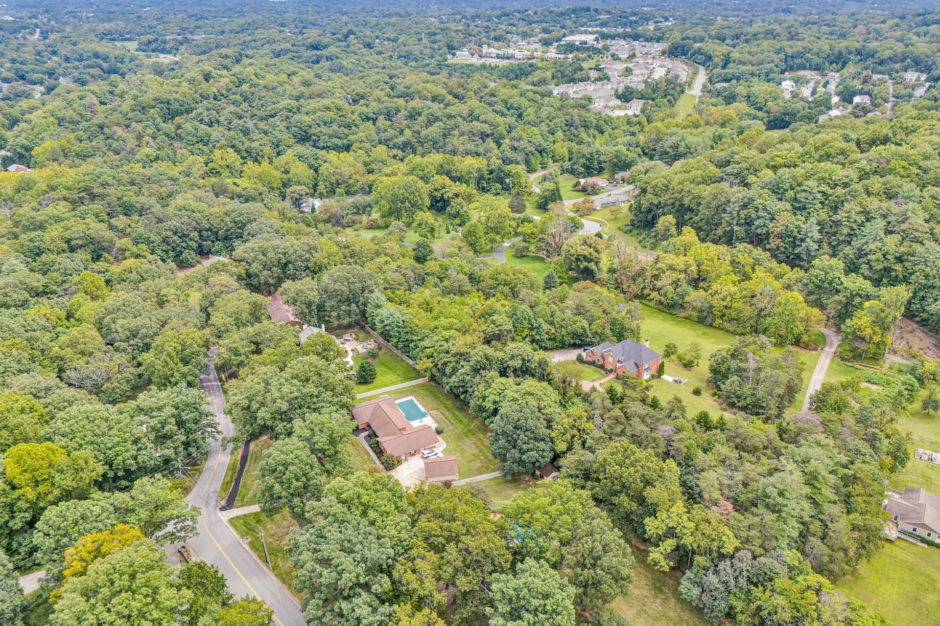 2836 Fairway Forest DR - Photo 86
