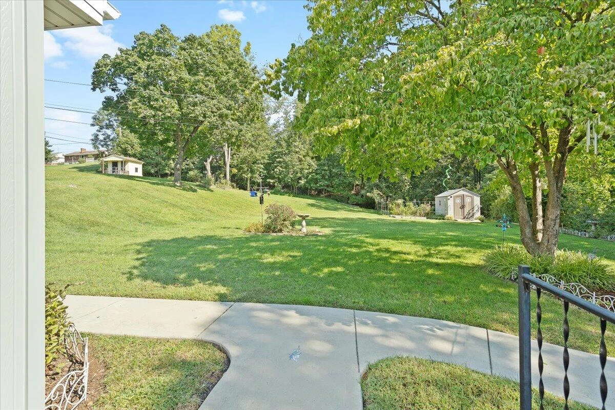 4309 Cresthill DR - Photo 40