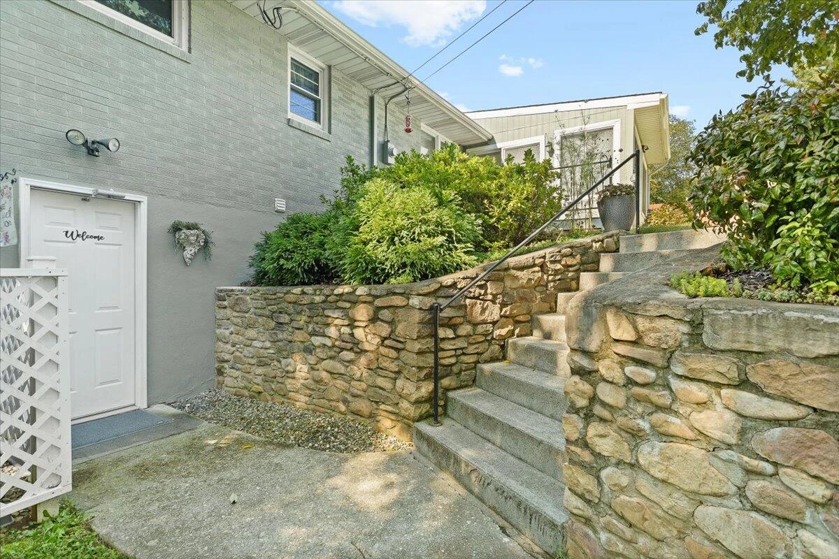 4309 Cresthill DR - Photo 41