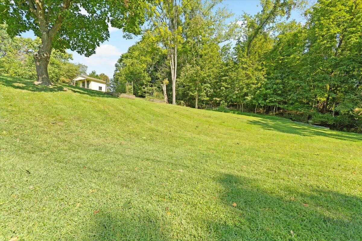4309 Cresthill DR - Photo 45