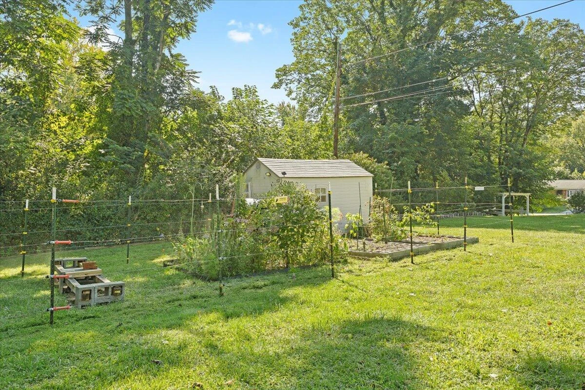 4309 Cresthill DR - Photo 47