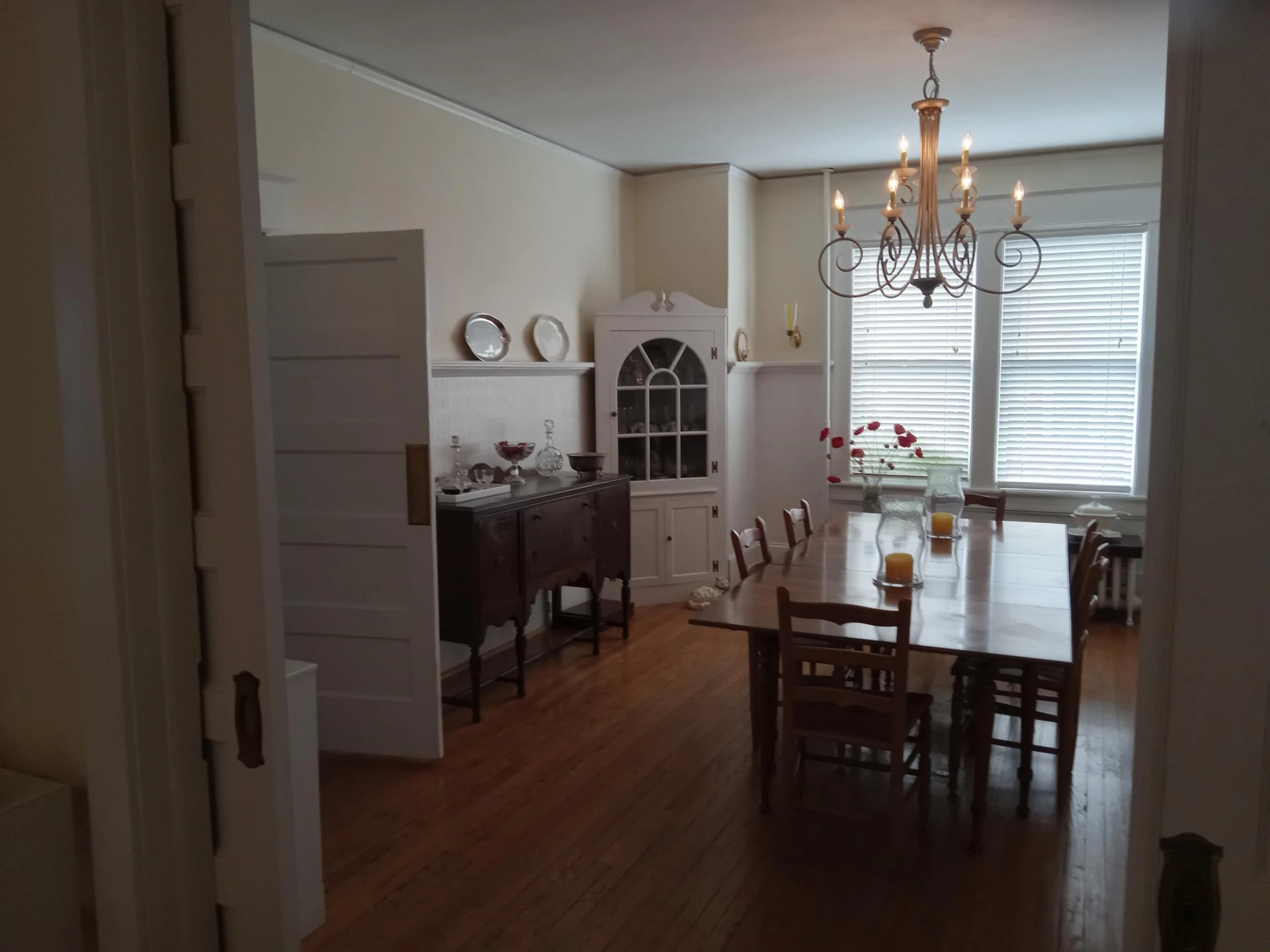 1845 Cambridge AVE SW - Photo 5