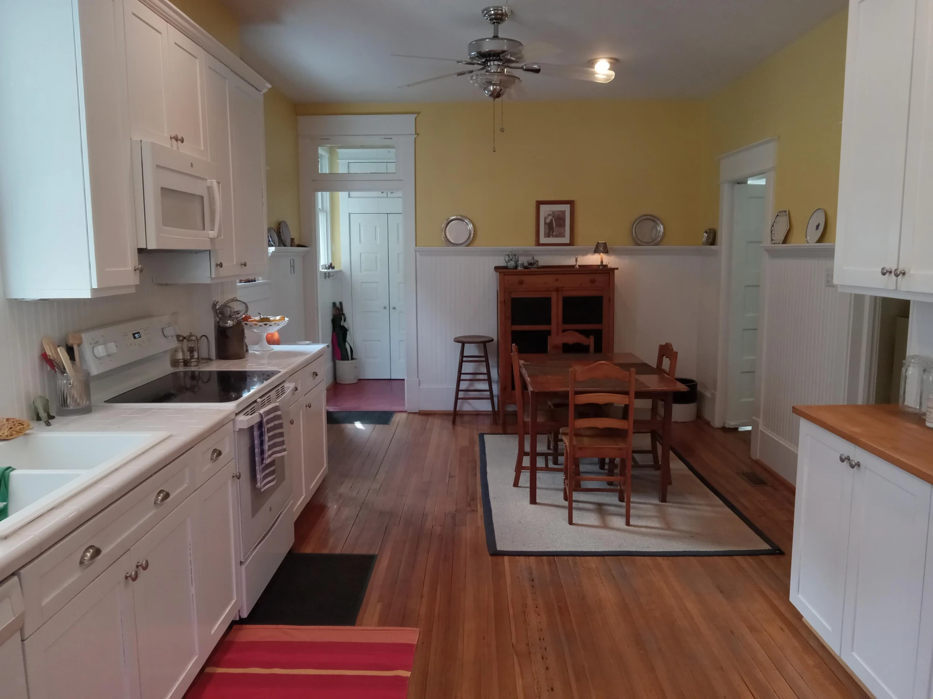 1845 Cambridge AVE SW - Photo 6
