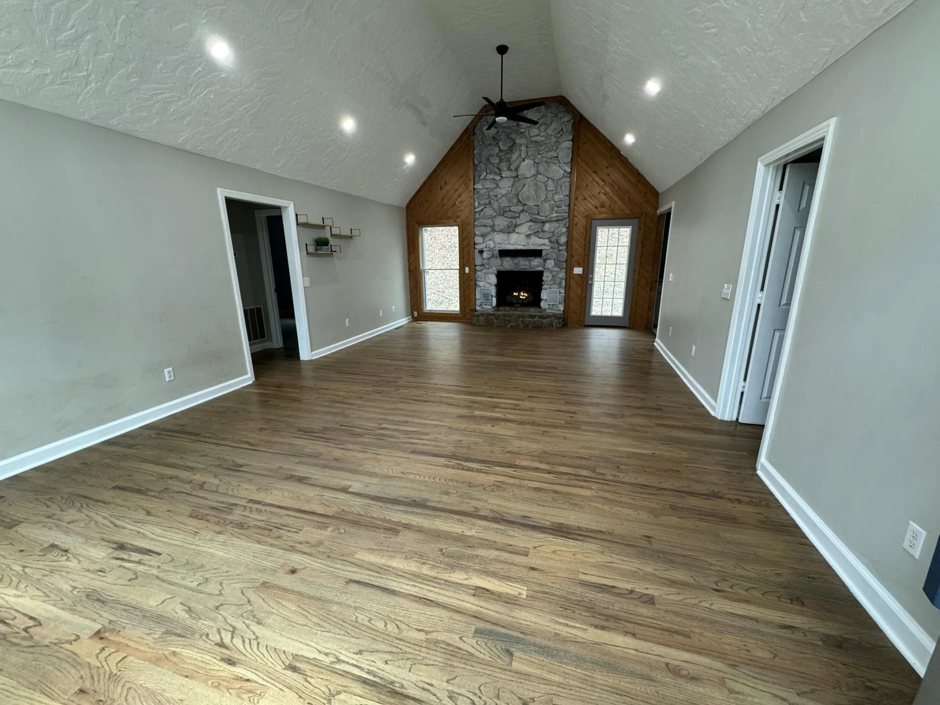 4515 Grassy Hill RD - Photo 13