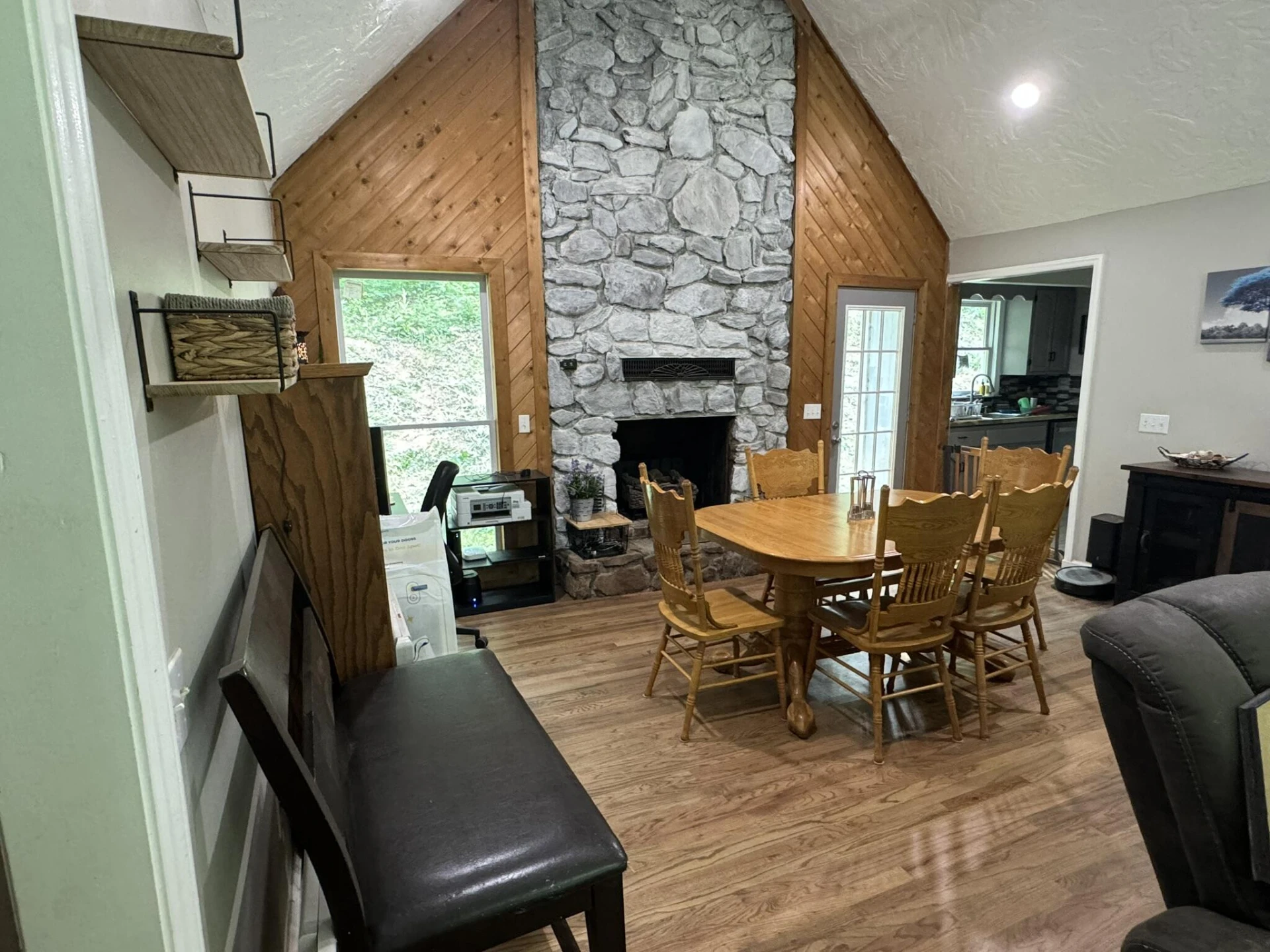 4515 Grassy Hill RD - Photo 4