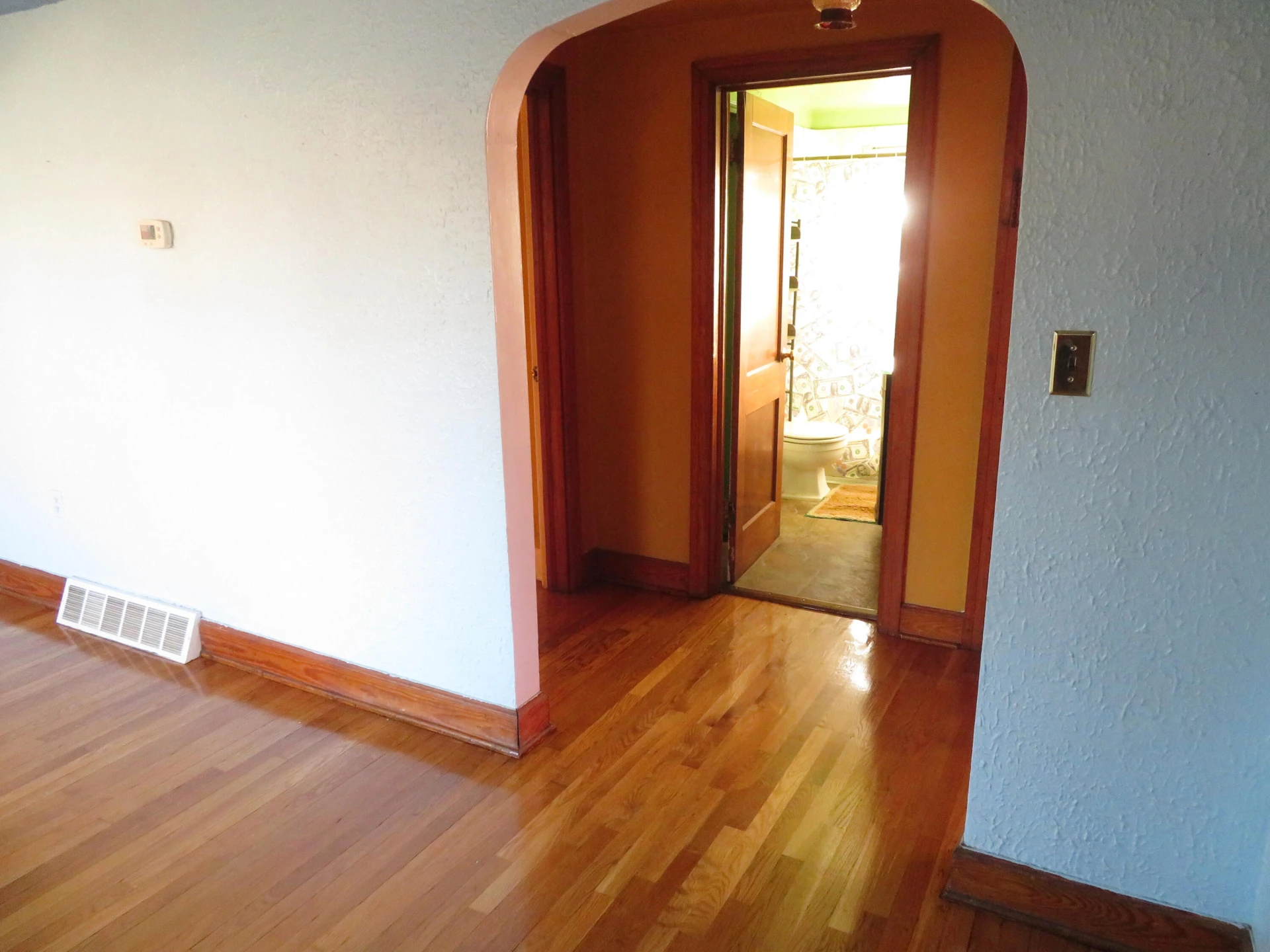 519 N Bruffey ST - Photo 5