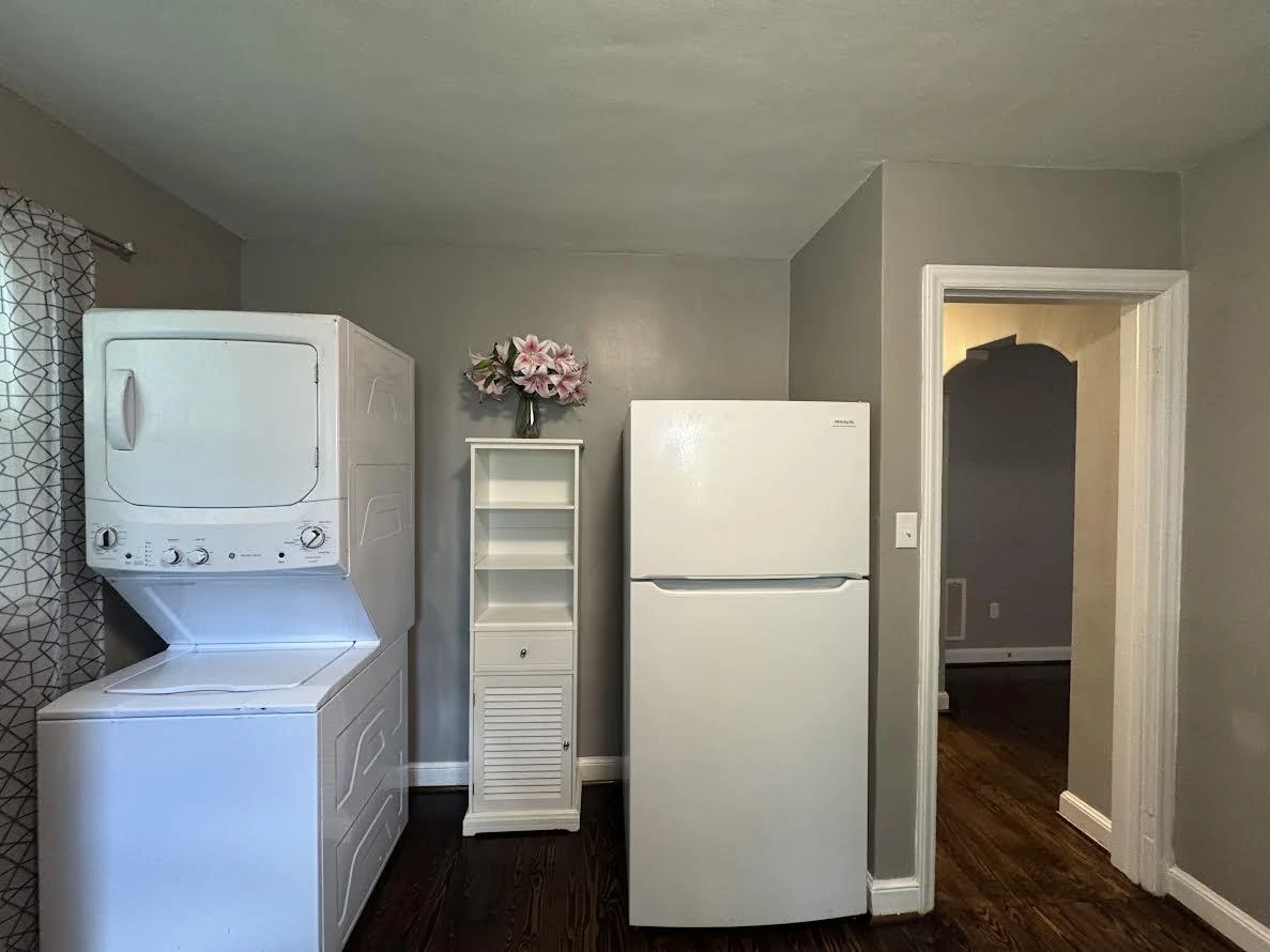 812 Munford AVE SE - Photo 7