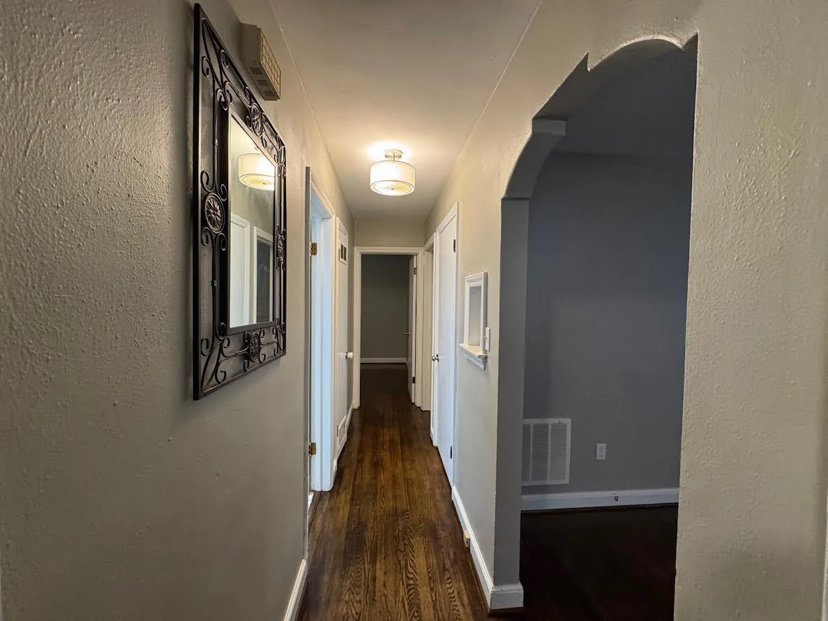 812 Munford AVE SE - Photo 8