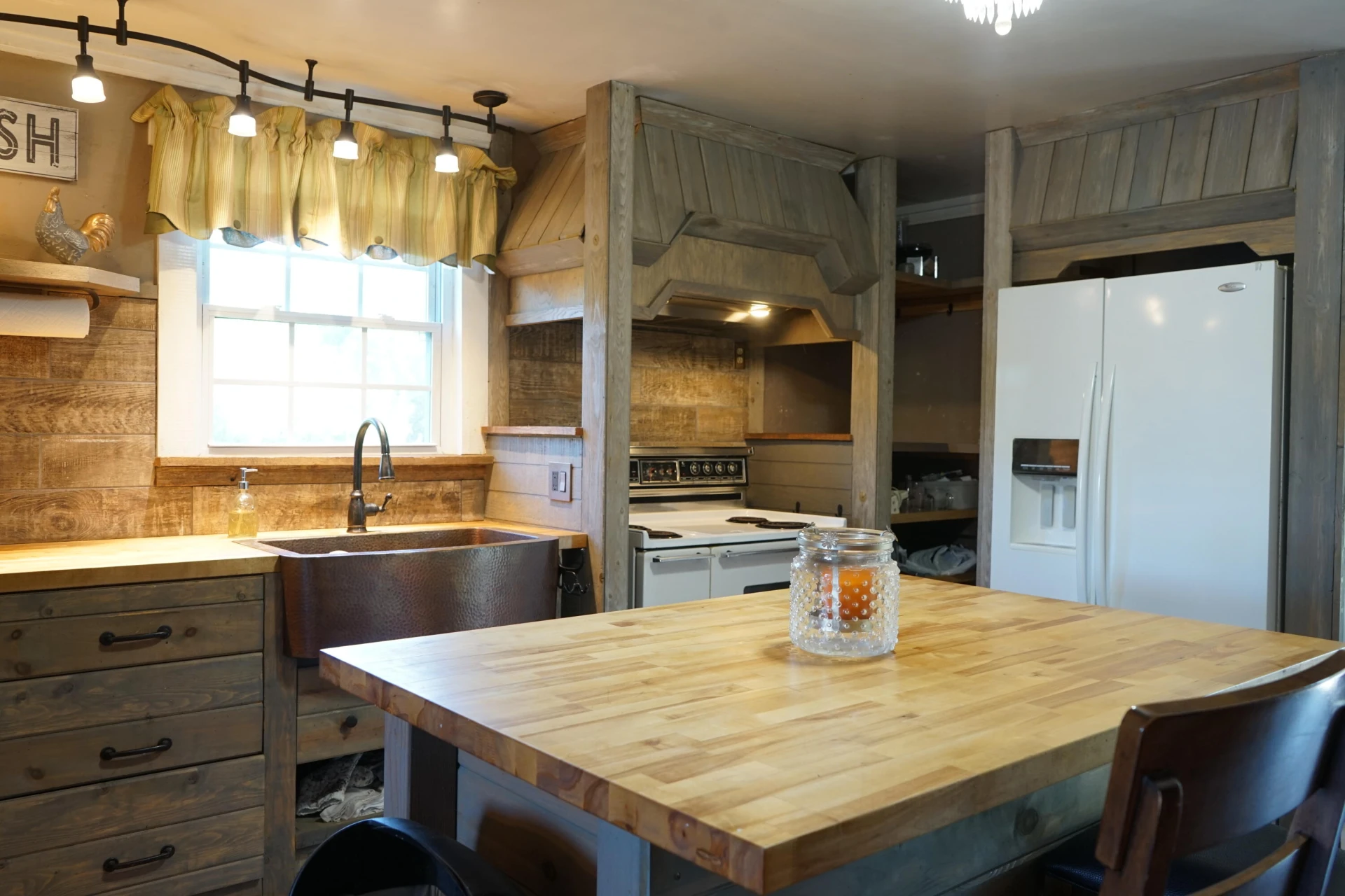 805 Longfield RD - Photo 13