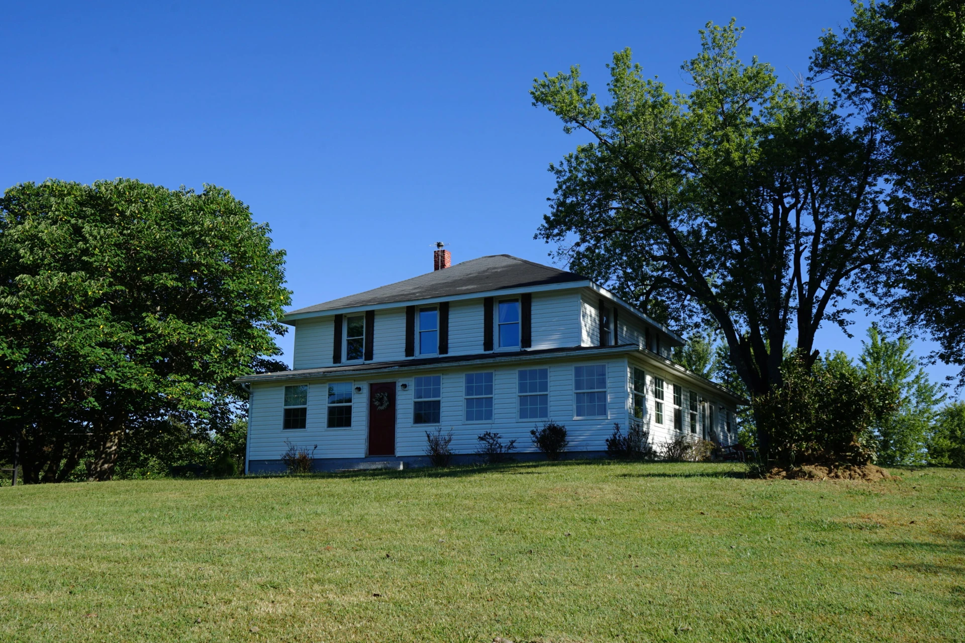 805 Longfield RD - Photo 2