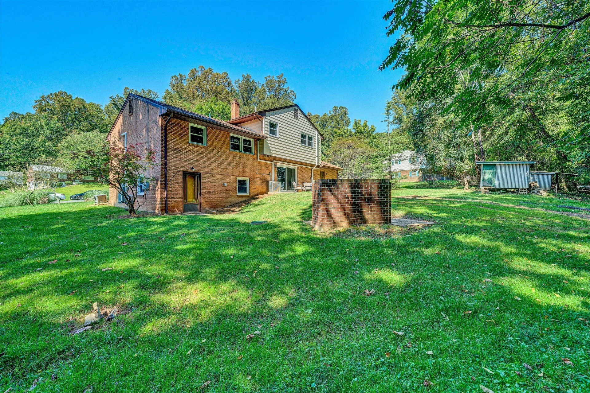 640 Dawnridge LN - Photo 30