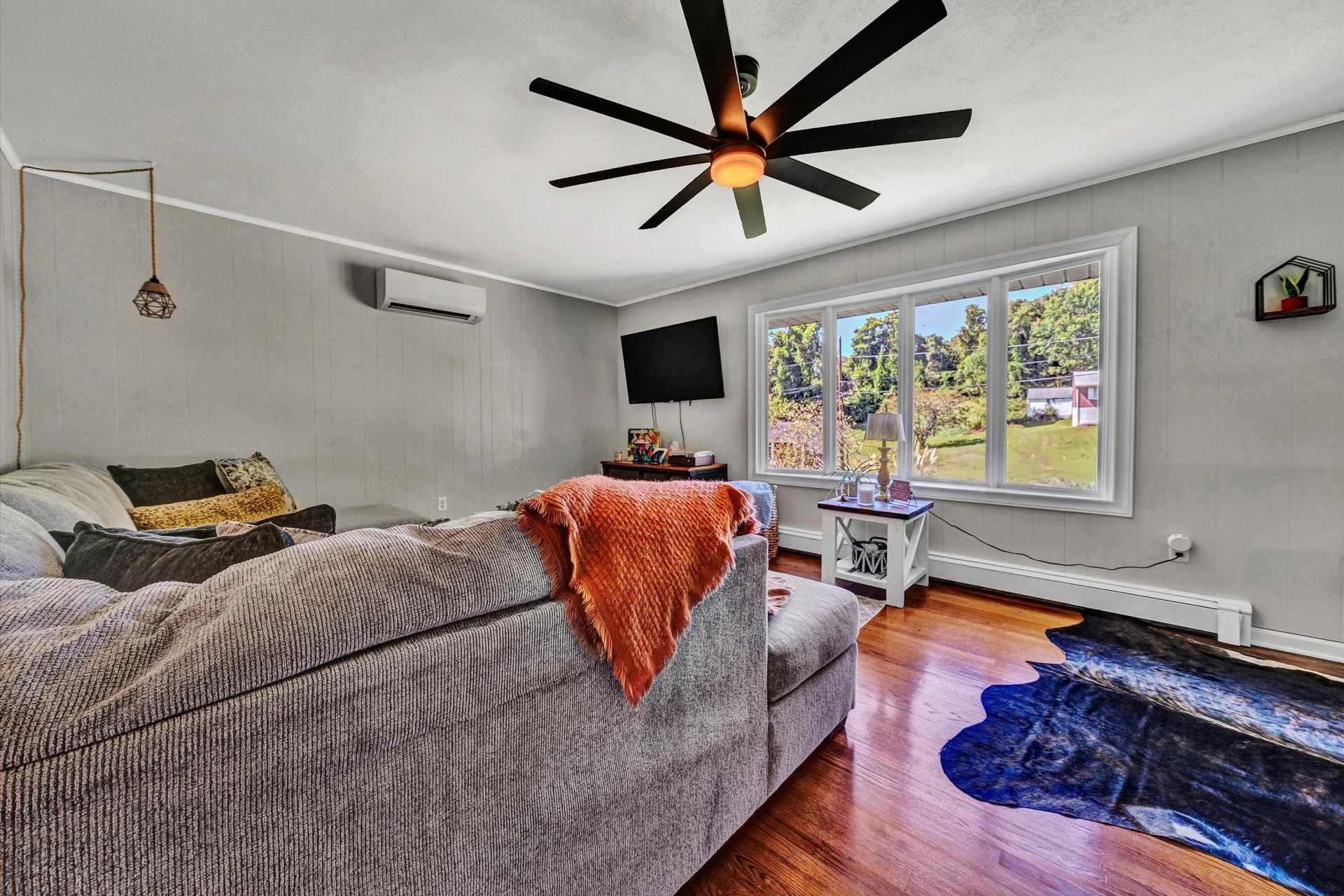 640 Dawnridge LN - Photo 6