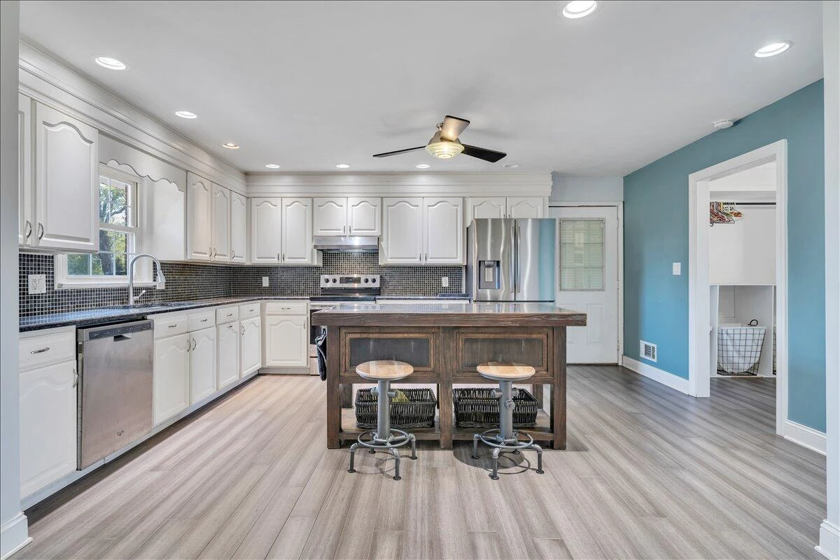 4127 Mockingbird Hill RD - Photo 17