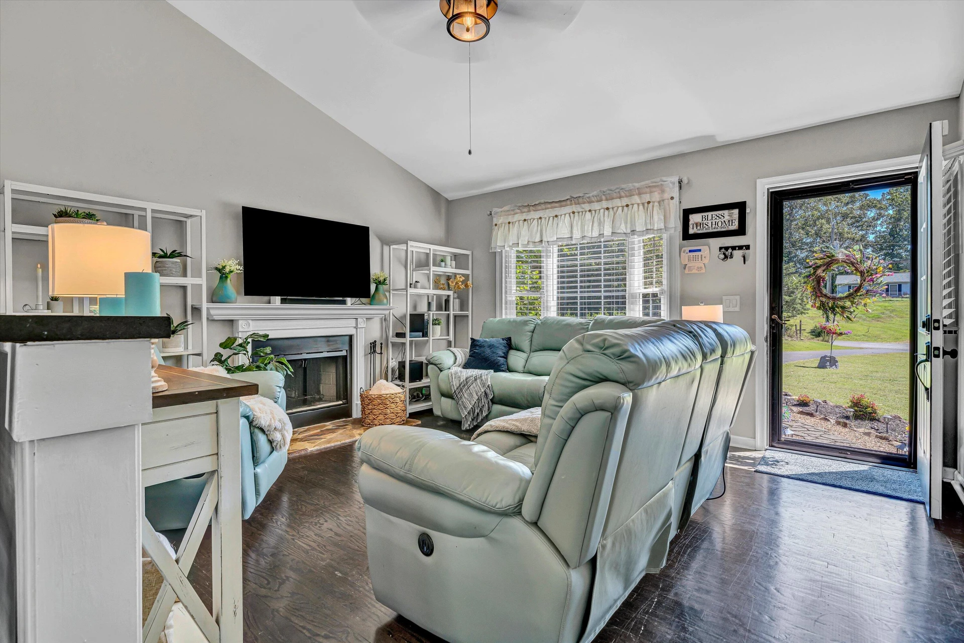 4070 Pitzer RD - Photo 4