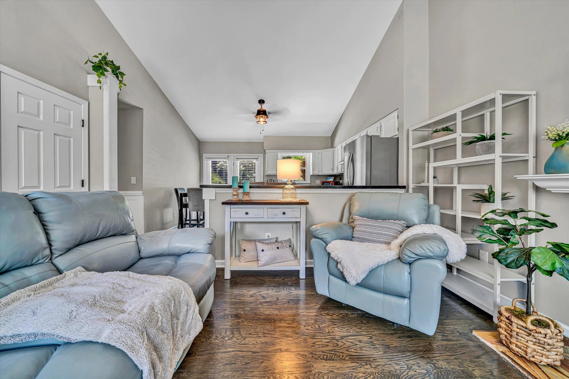4070 Pitzer RD - Photo 5