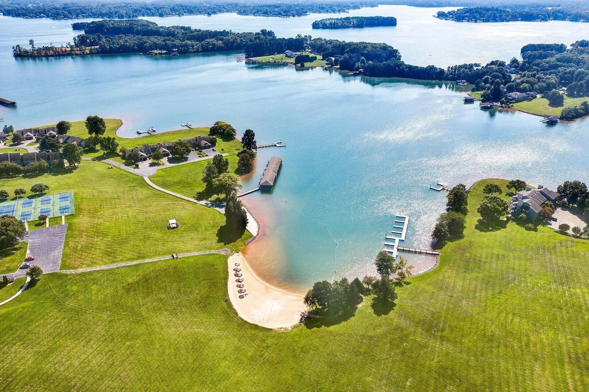 270 Peninsula Point DR #A - Photo 3