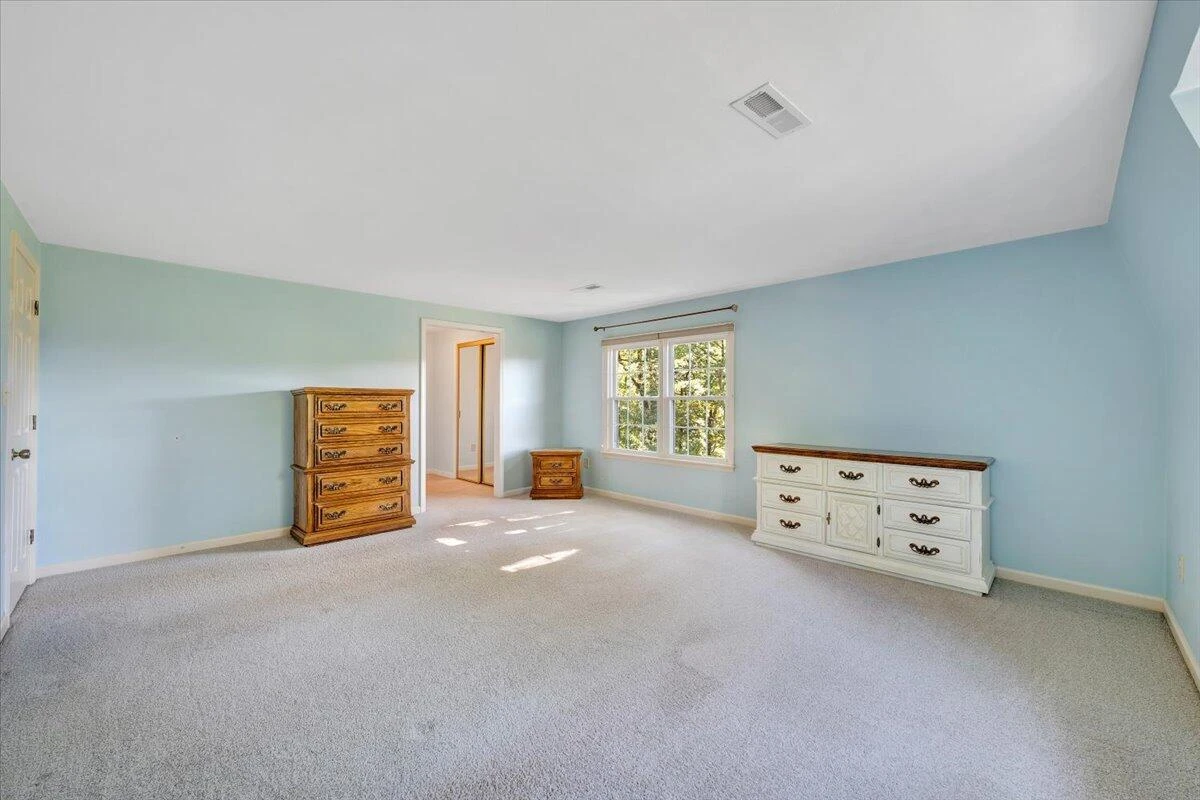 1135 Lakeridge CIR - Photo 37