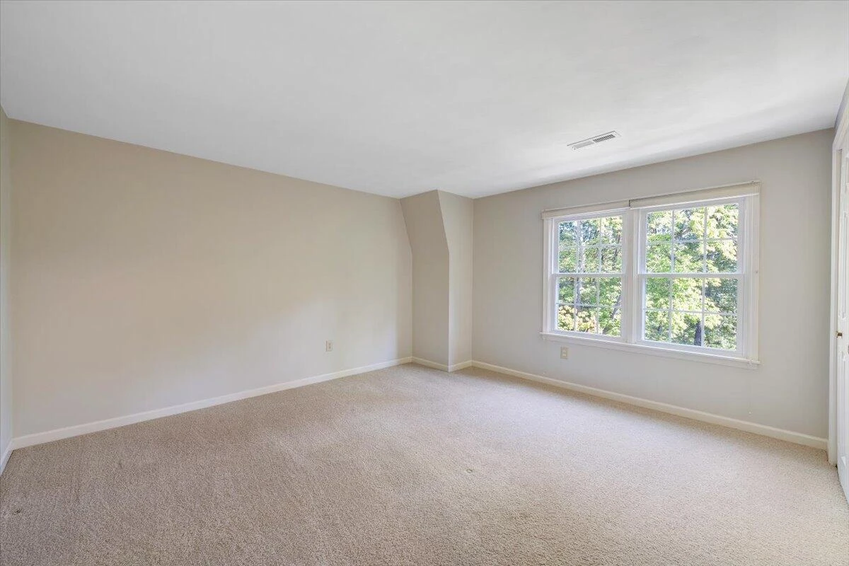 1135 Lakeridge CIR - Photo 45