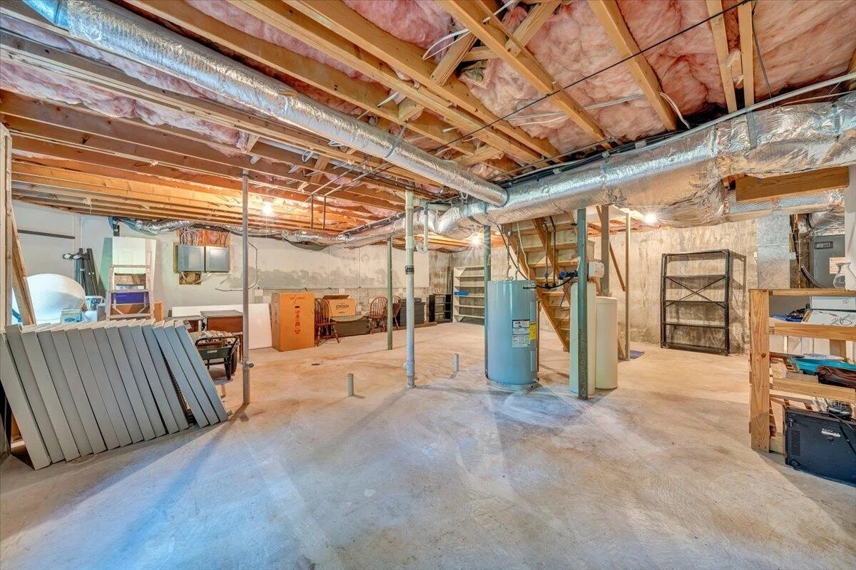 1135 Lakeridge CIR - Photo 55