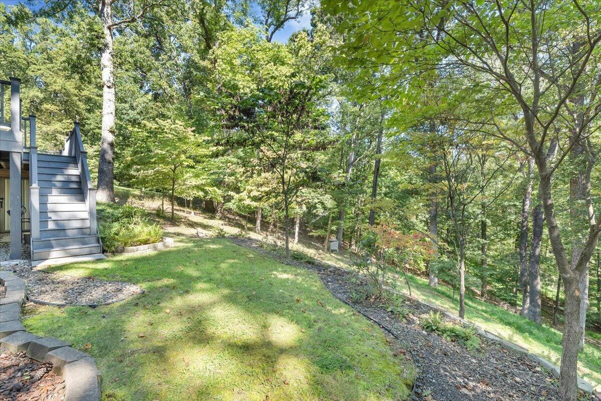 1135 Lakeridge CIR - Photo 66