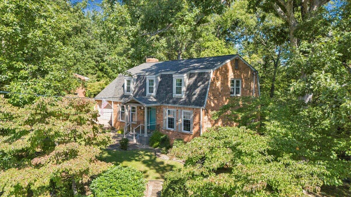 1135 Lakeridge CIR - Photo 82