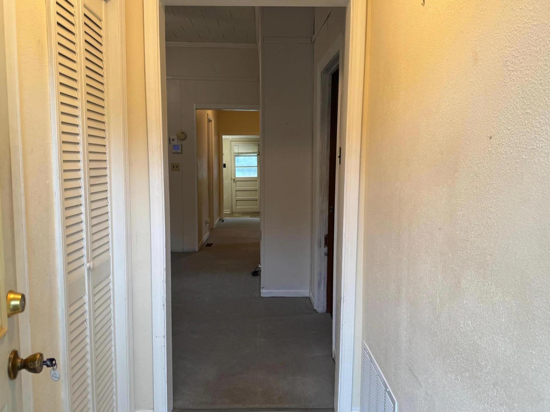 30 Riverview ST - Photo 8