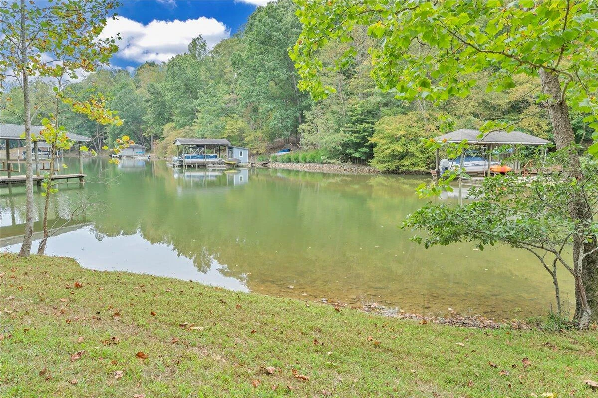 2854 Hickory Cove LN - Photo 106