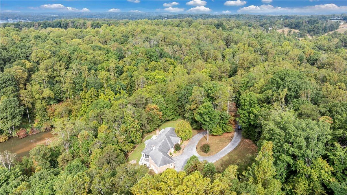 2854 Hickory Cove LN - Photo 112