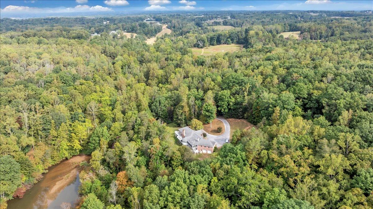 2854 Hickory Cove LN - Photo 114