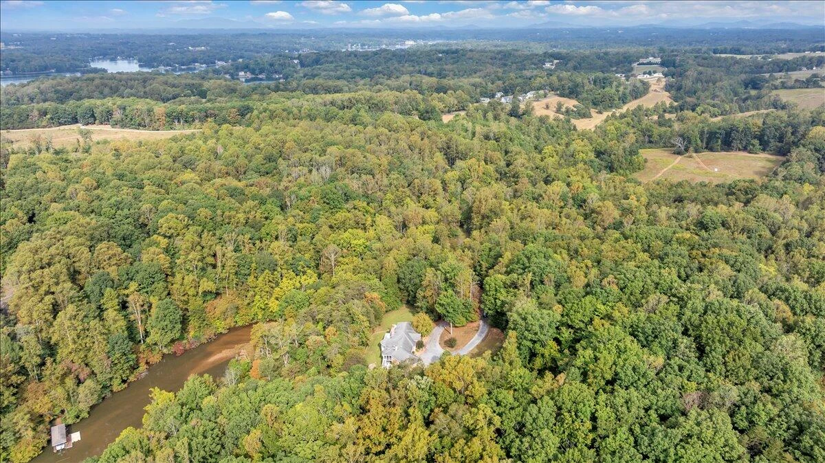 2854 Hickory Cove LN - Photo 115