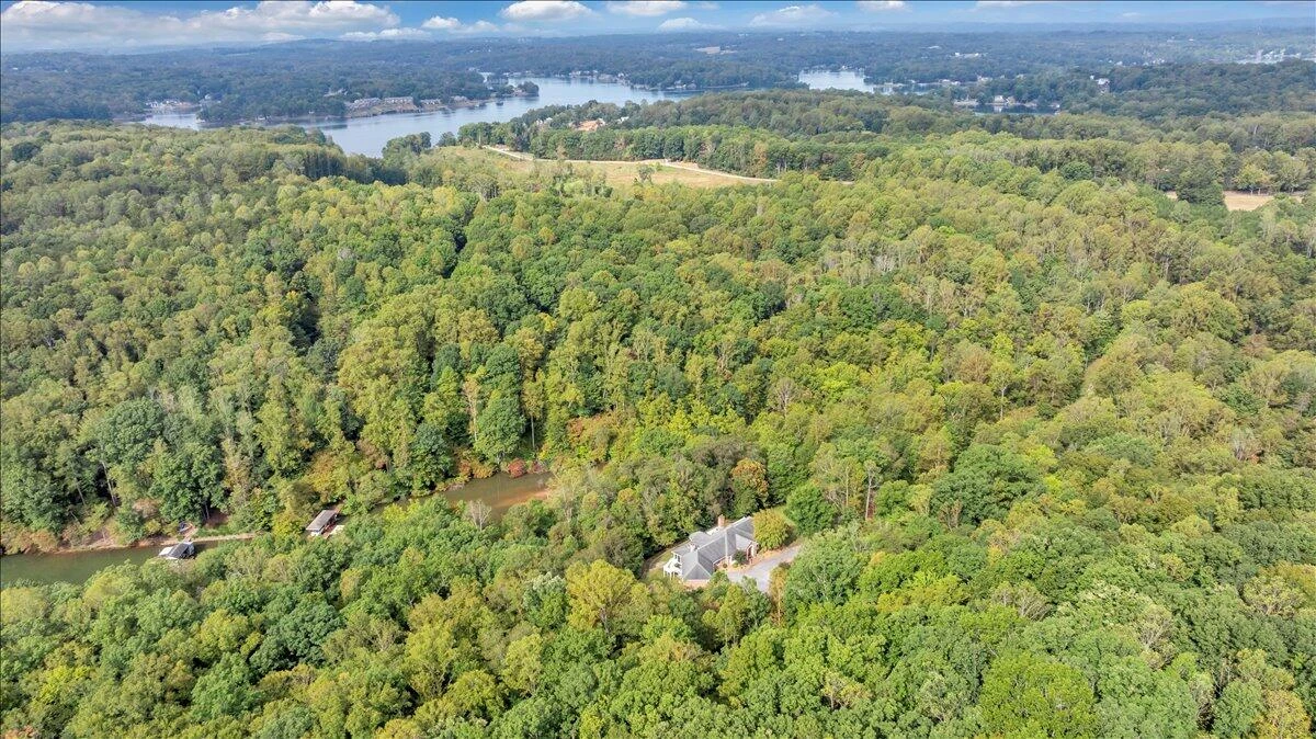 2854 Hickory Cove LN - Photo 116
