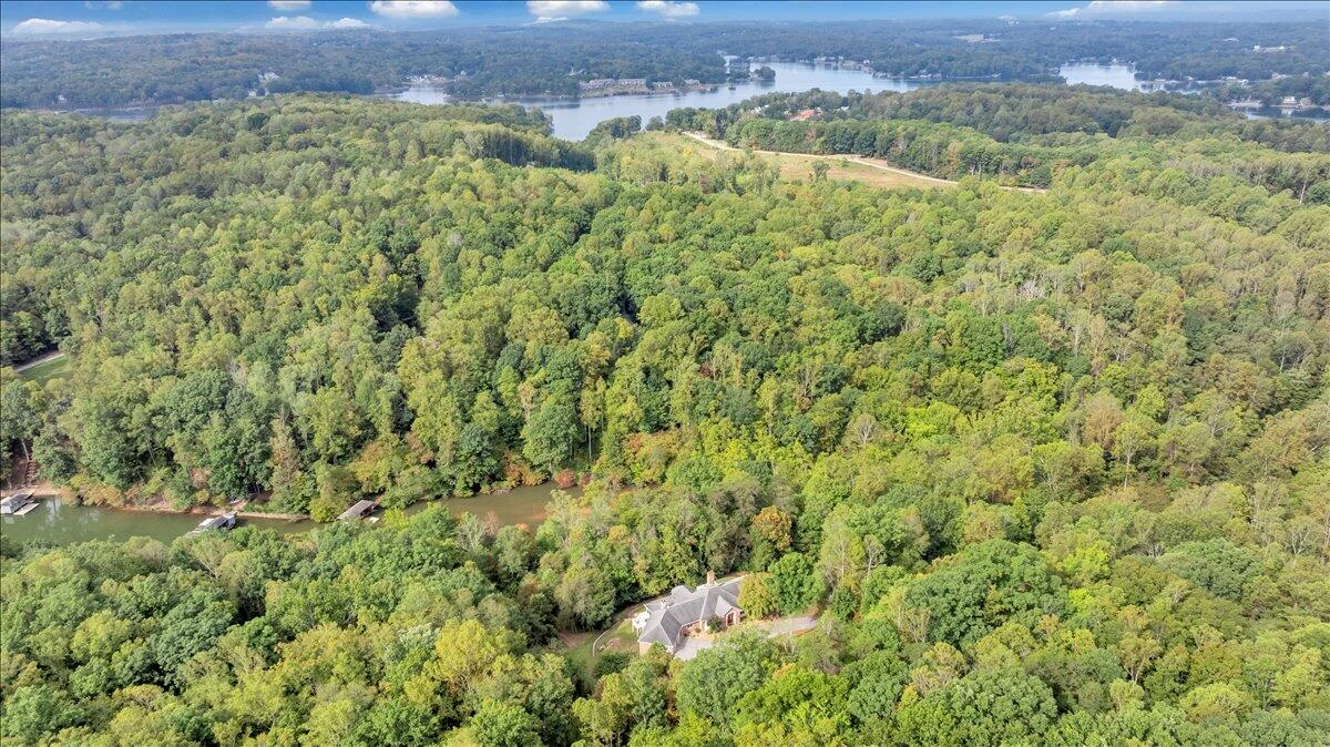2854 Hickory Cove LN - Photo 118
