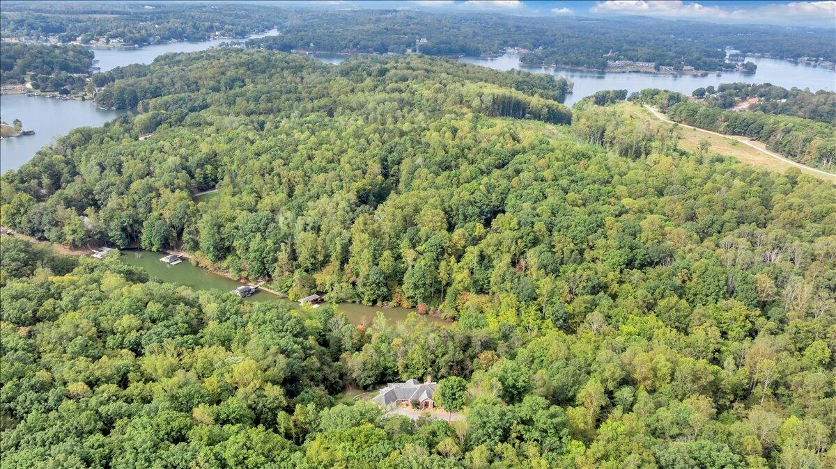 2854 Hickory Cove LN - Photo 120