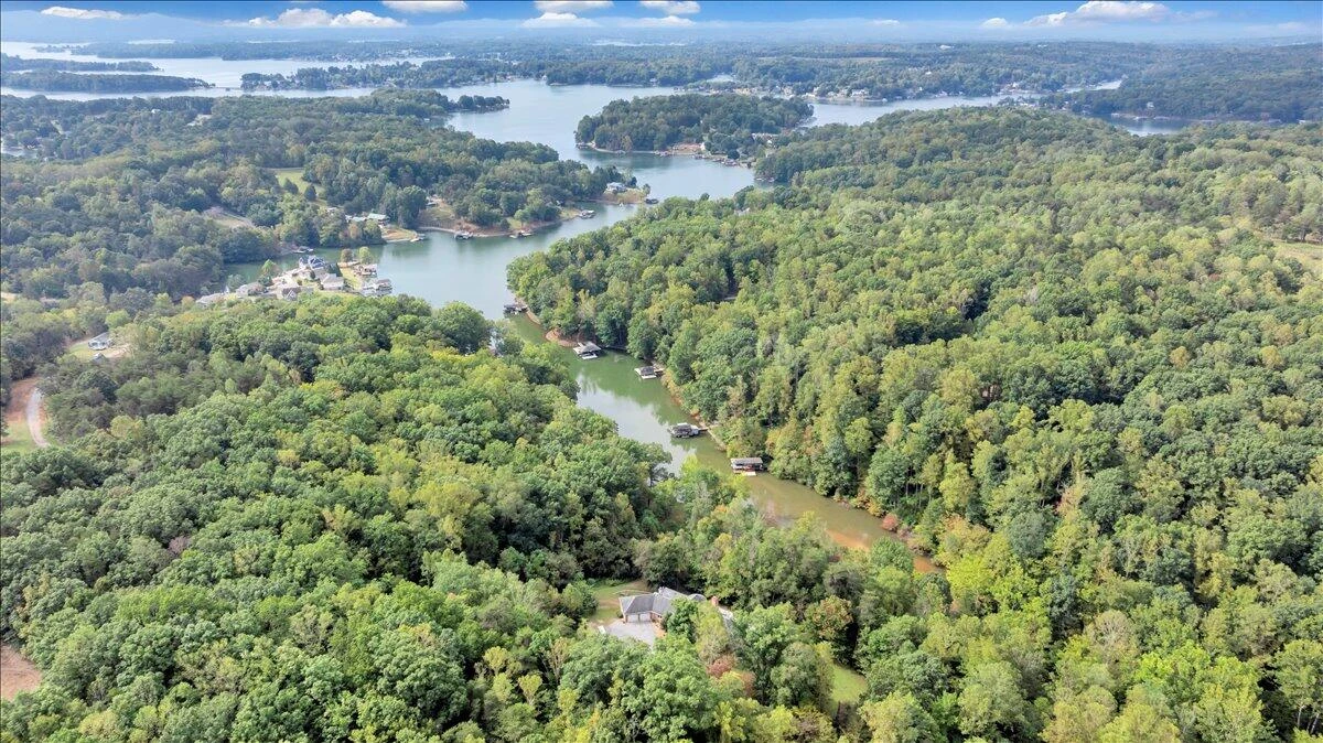 2854 Hickory Cove LN - Photo 121