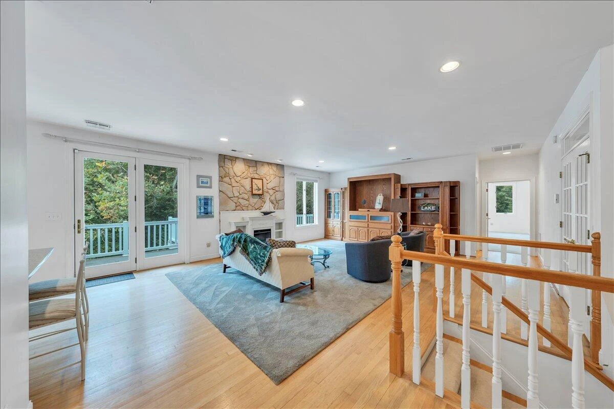 2854 Hickory Cove LN - Photo 16