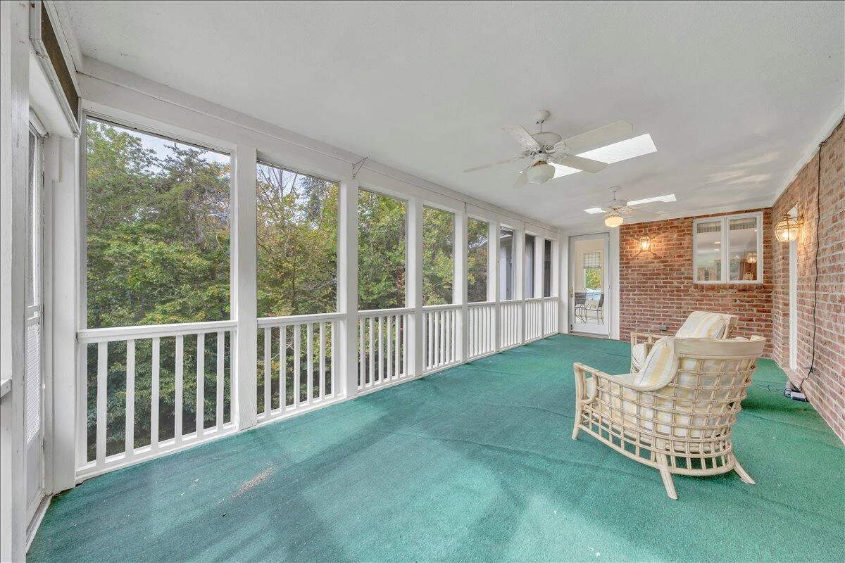 2854 Hickory Cove LN - Photo 44