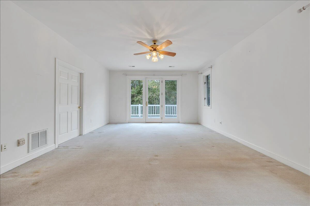 2854 Hickory Cove LN - Photo 51