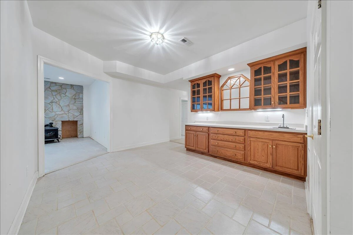 2854 Hickory Cove LN - Photo 62