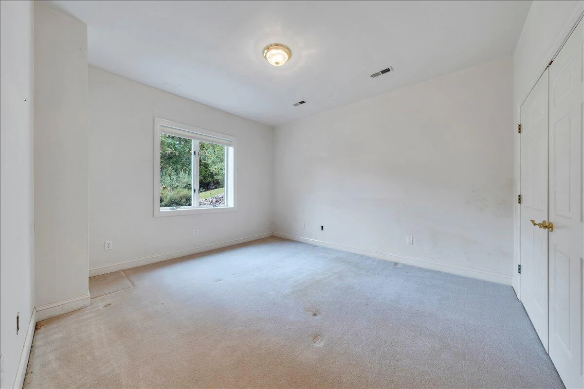2854 Hickory Cove LN - Photo 66