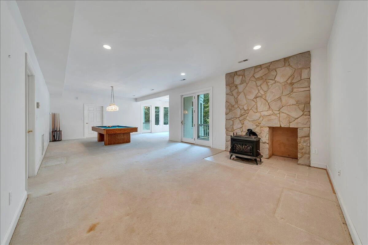 2854 Hickory Cove LN - Photo 69
