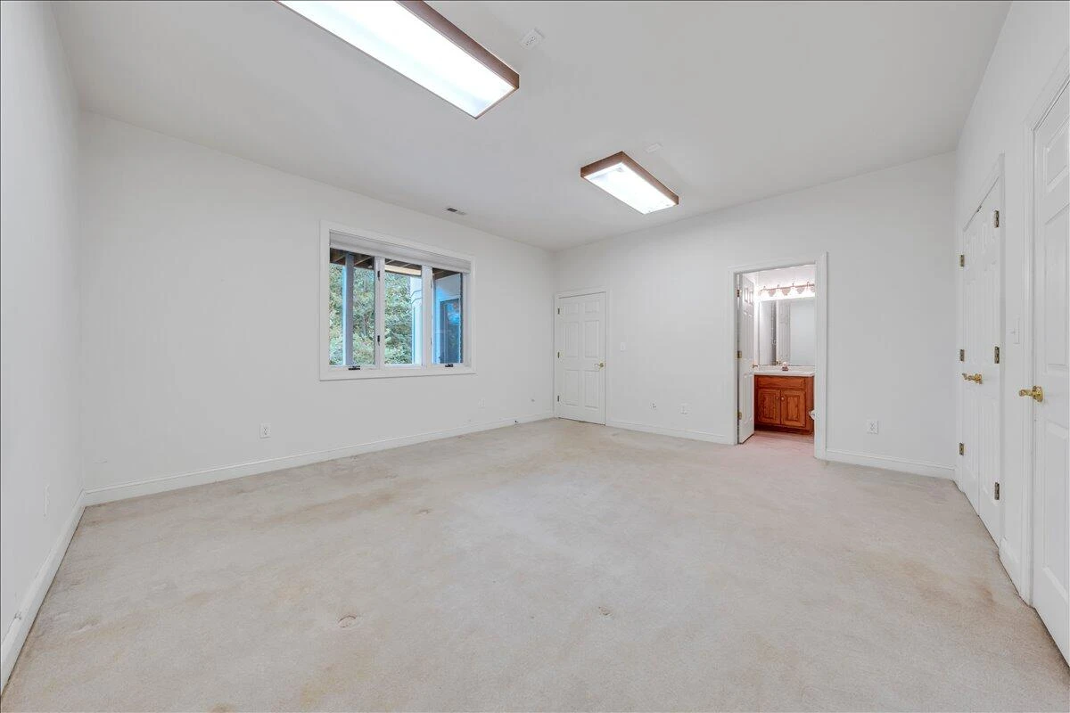 2854 Hickory Cove LN - Photo 77