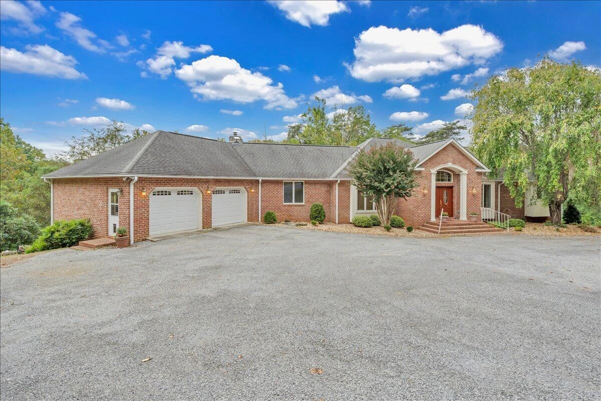 2854 Hickory Cove LN - Photo 95