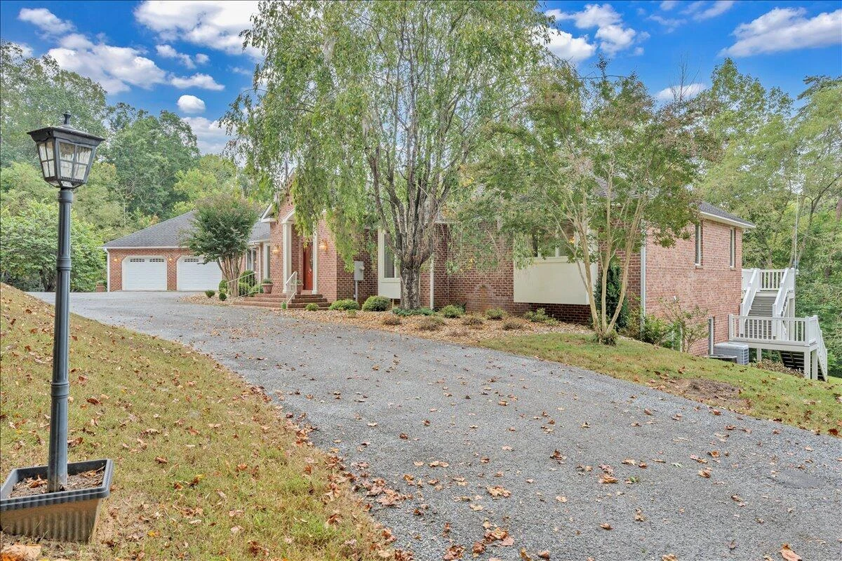 2854 Hickory Cove LN - Photo 99