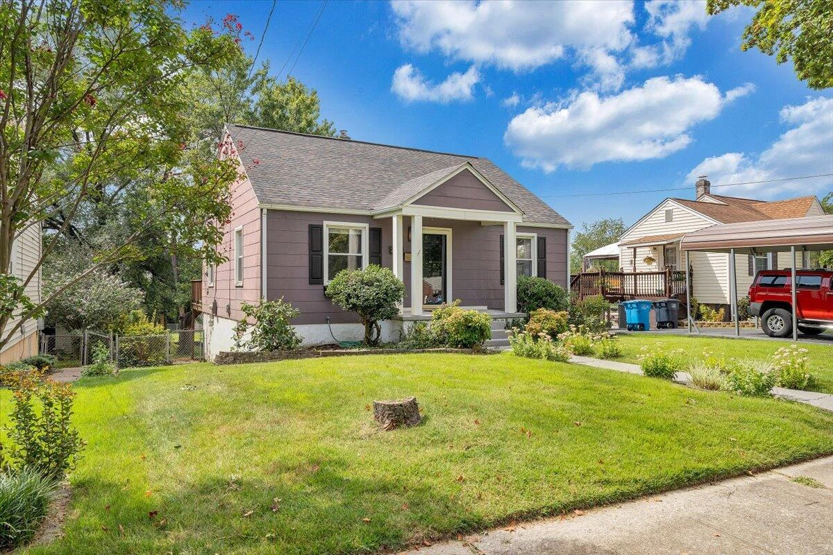 2324 Berkley AVE SW - Photo 42