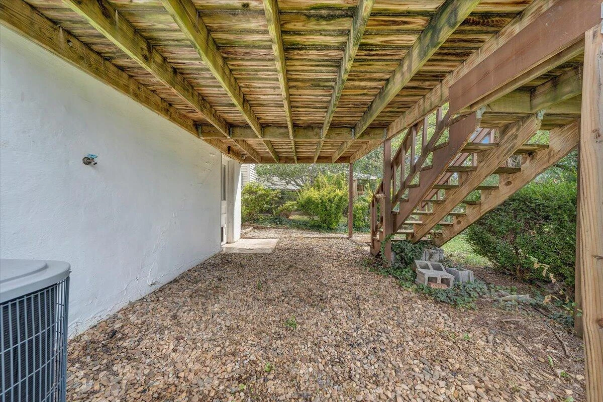2324 Berkley AVE SW - Photo 57