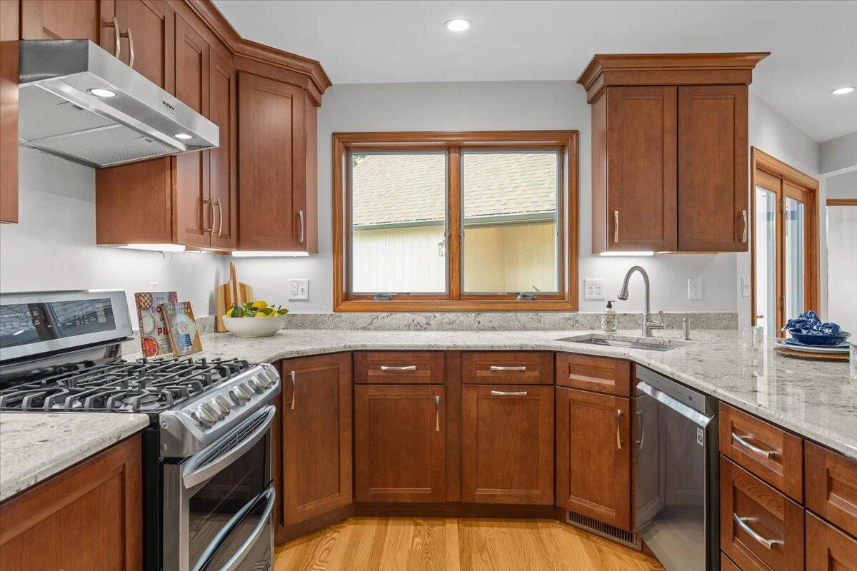 3615 Dogwood LN SW - Photo 13