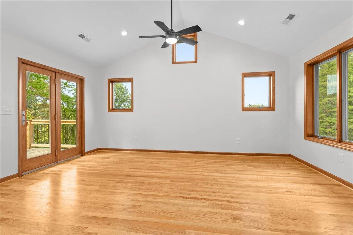 3615 Dogwood LN SW - Photo 27