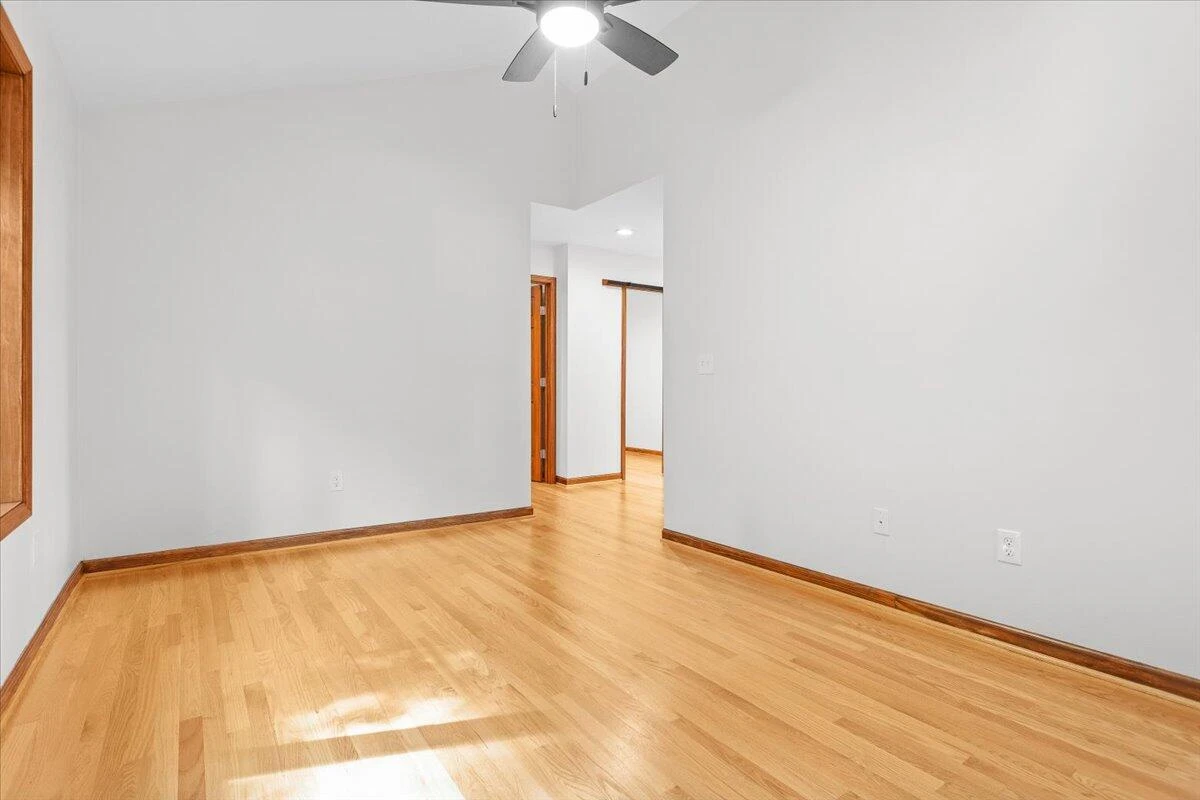 3615 Dogwood LN SW - Photo 33