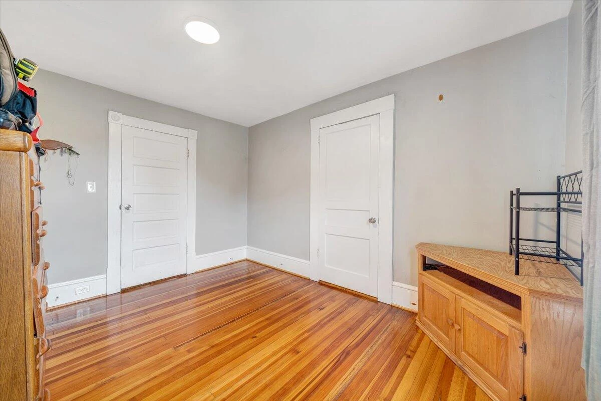 1514 Church AVE SE - Photo 11